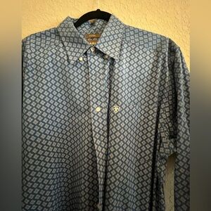 Ariat fitted XL Long sleeve dress shirt